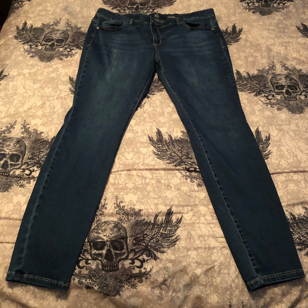 SO jeggings